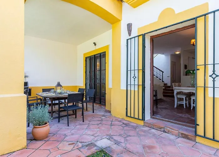 Isla De Guadalmina Townhouse فيلة *