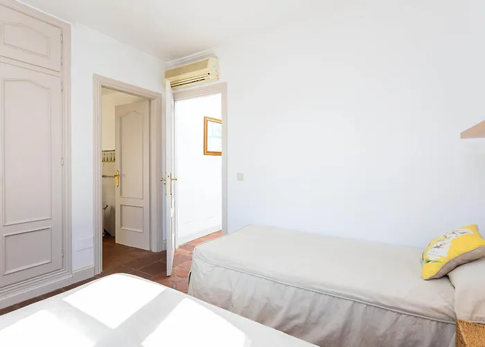 Isla De Guadalmina Townhouse * ماربيا