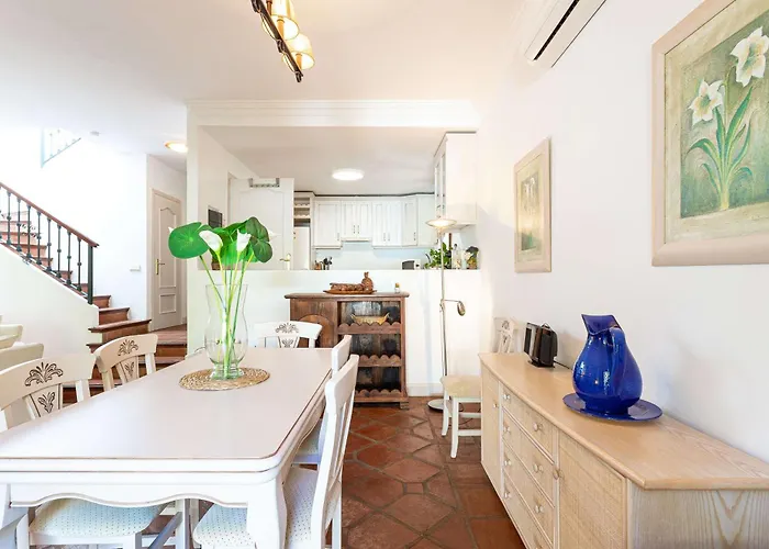 Isla De Guadalmina Townhouse فيلة