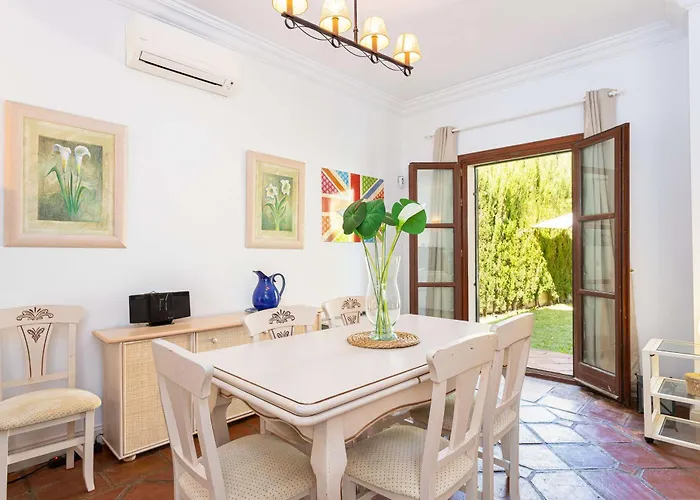 Isla De Guadalmina Townhouse فيلة