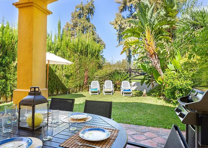 Isla De Guadalmina Townhouse * ماربيا