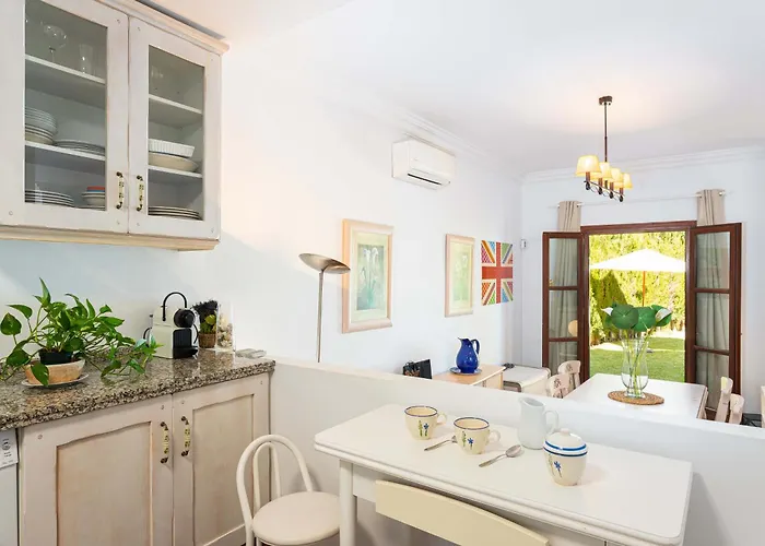Isla De Guadalmina Townhouse ماربيا